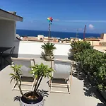 Апартаменты Terrazza Con Vista Sul Porto *